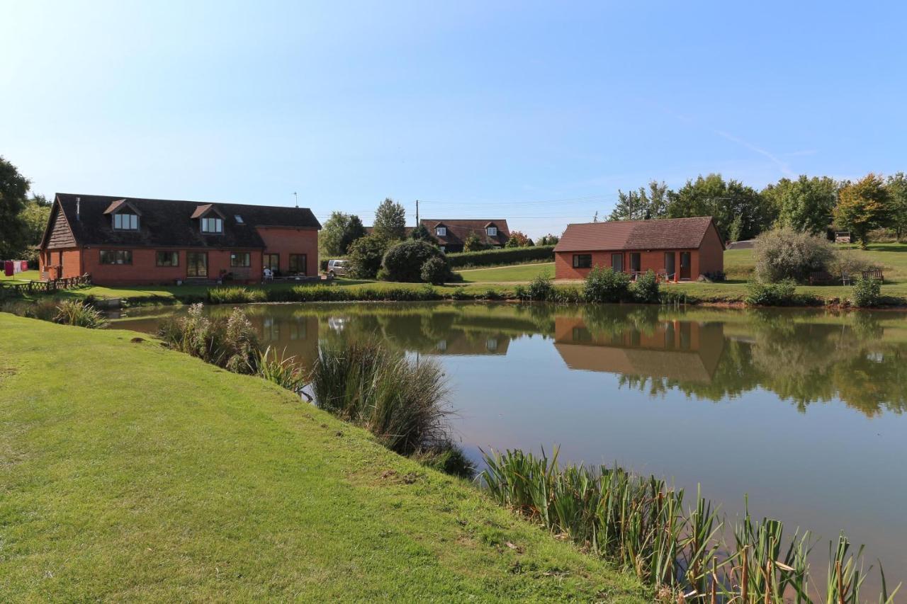 Bransford Farm Fishery & B & B Eksteriør billede